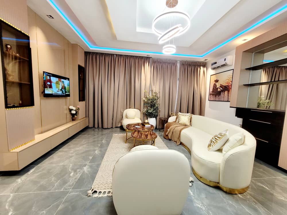 2 Bedroom Shortlet in Ikoyi