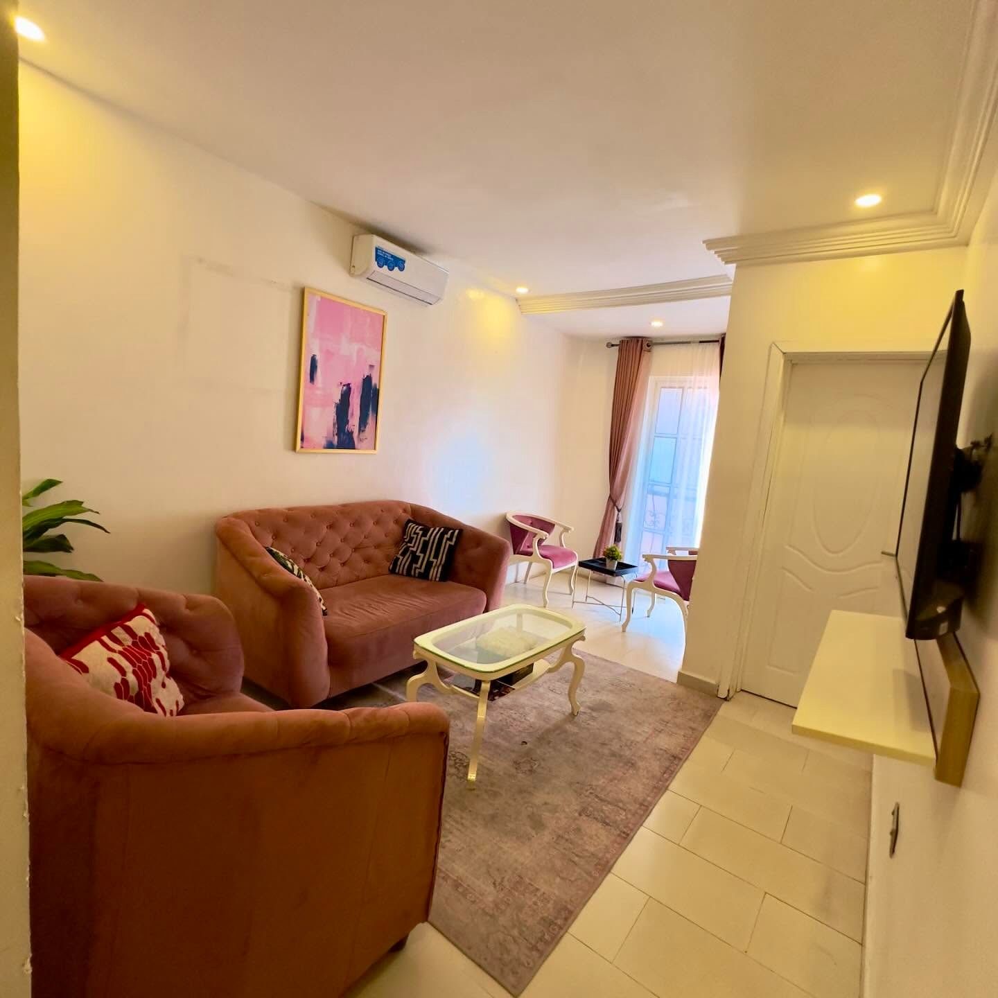 1 Bedroom Shortlet in Abuja
