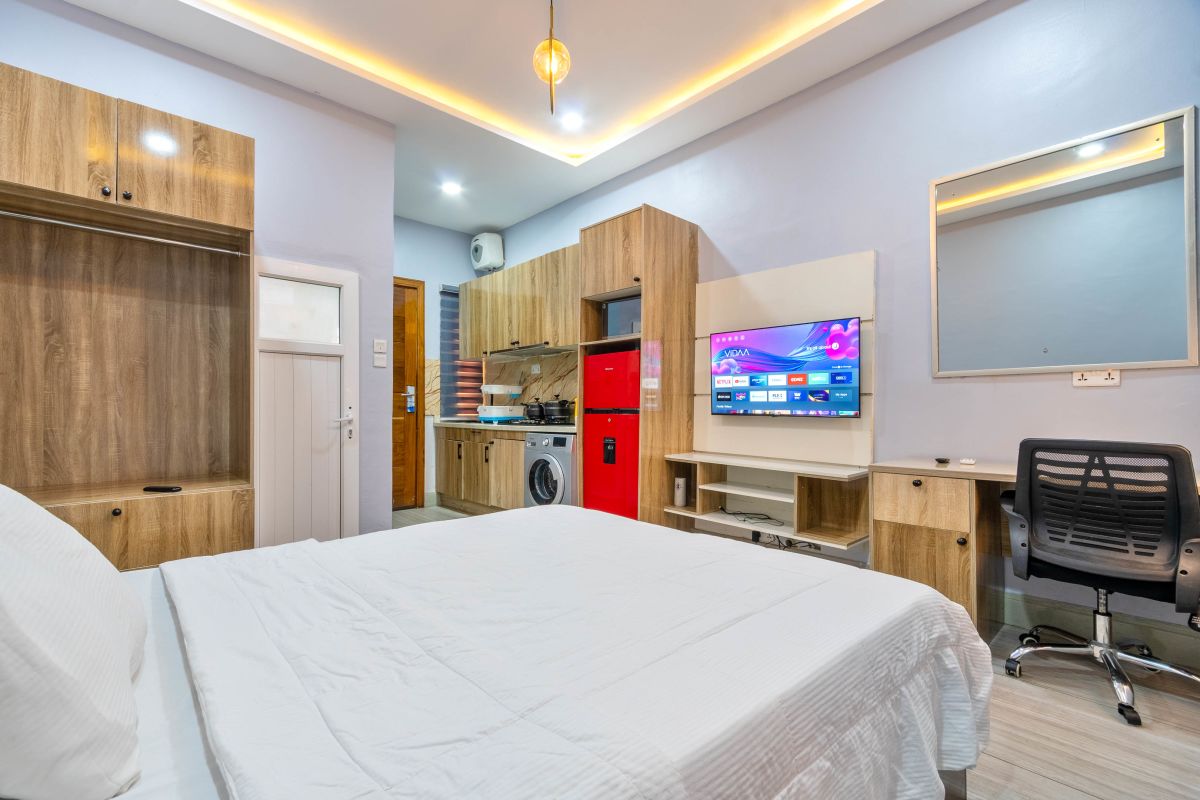 Studio Shortlet in Ikota