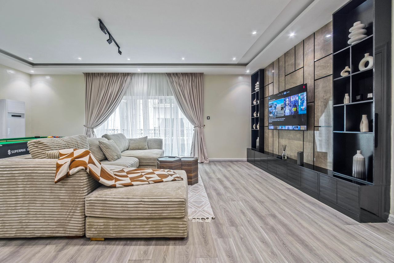 3 Bedroom Shortlet in Ikoyi