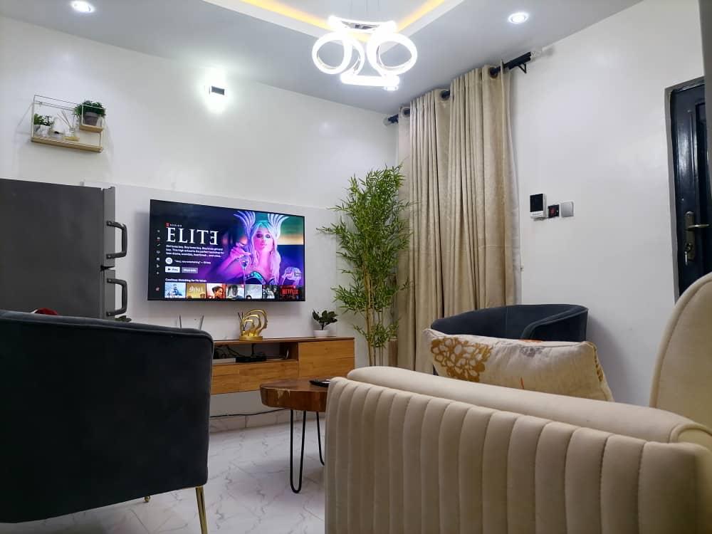 1 Bedroom Shortlet in Yaba