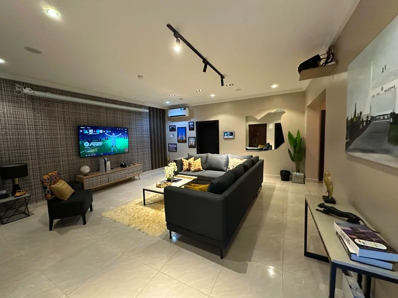 2 Bedroom Shortlet in Wuse 2