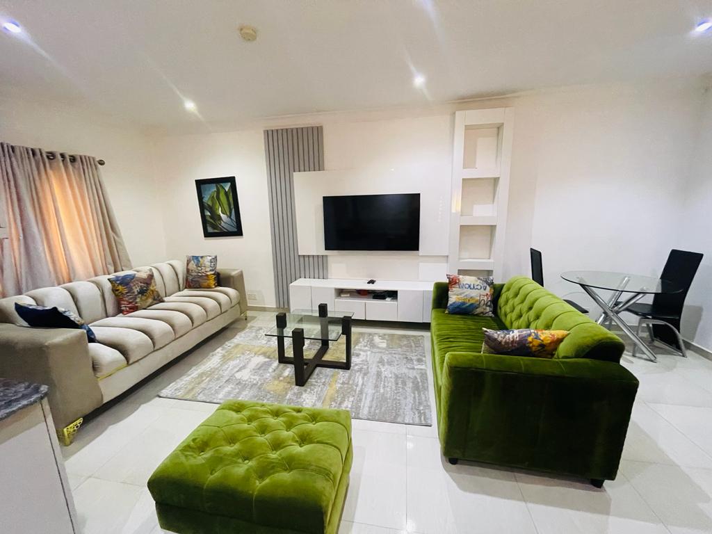 2 Bedroom Shortlet in Ikoyi
