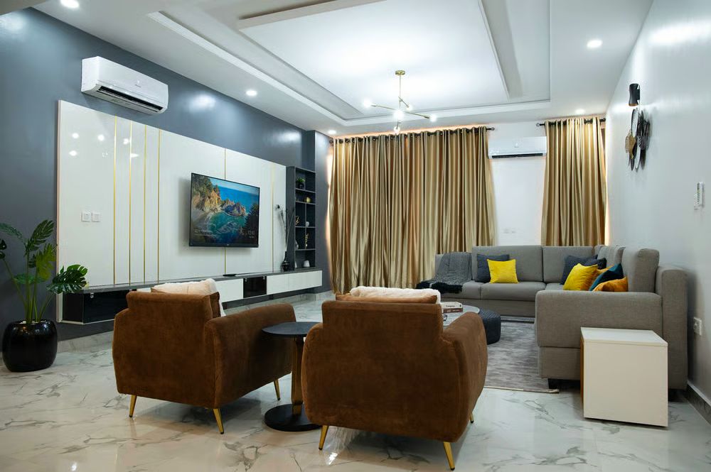 2 Bedroom in Lekki phase 1