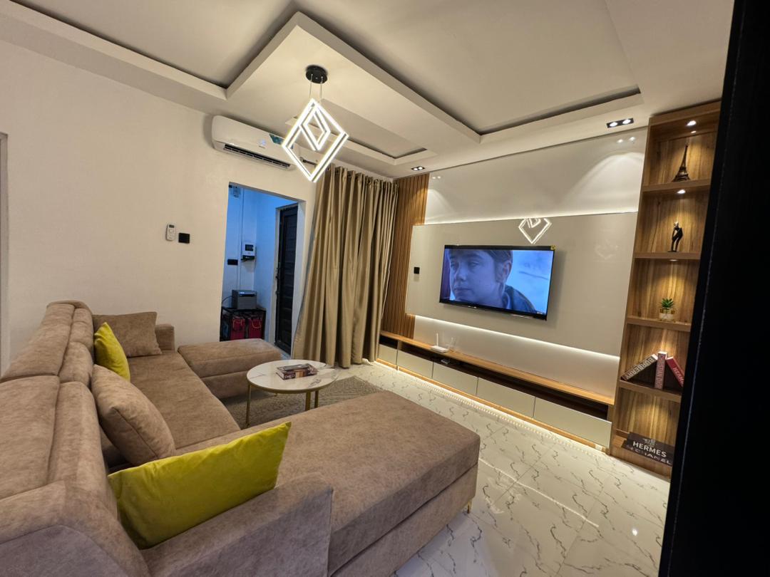 1 Bedroom Shortlet in Yaba