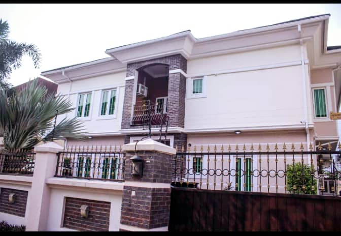 Studio Shortlet in Ikeja