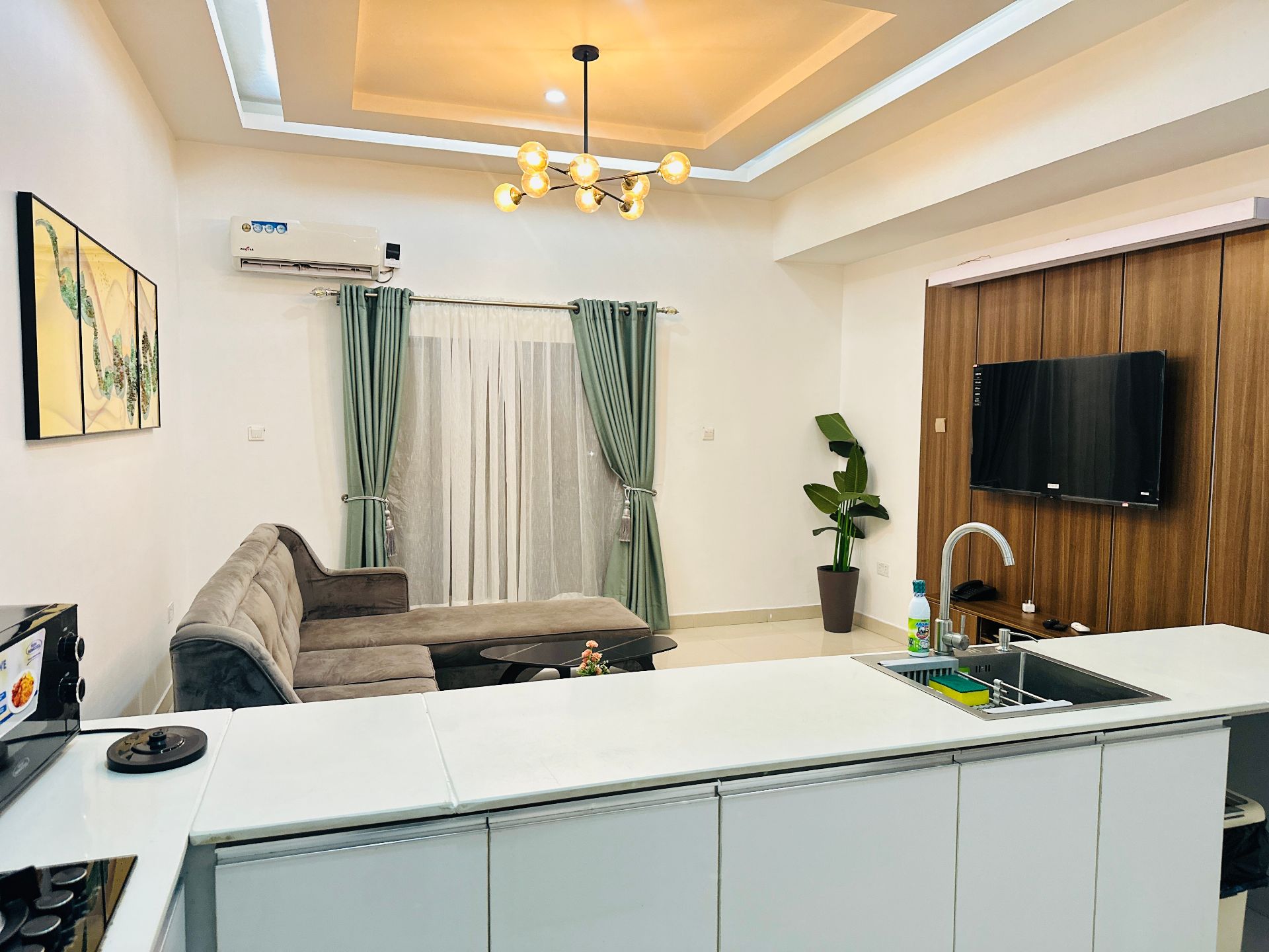 1 Bedroom Shortlet in Lekki Phase 1