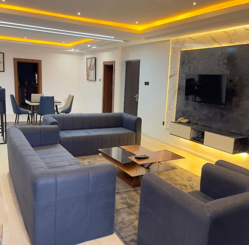 3 Bedroom Shortlet in Wuse 2