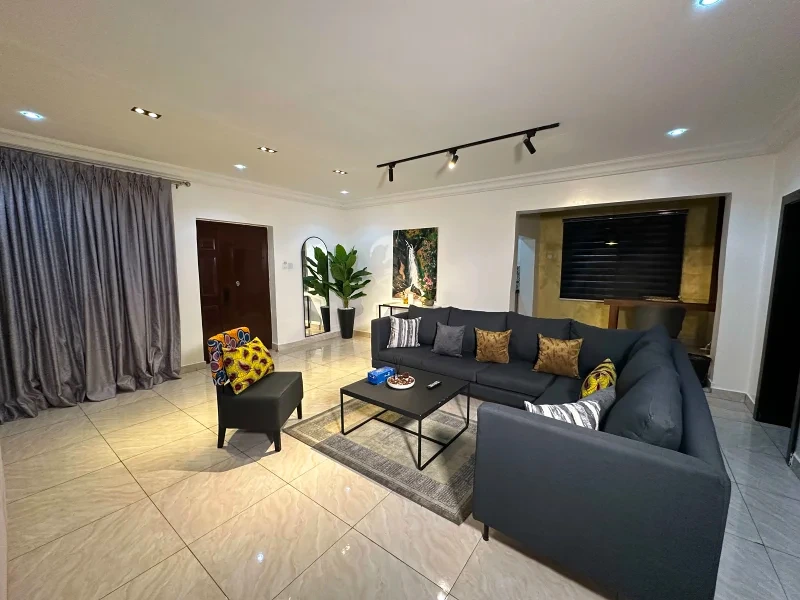 1 Bedroom Shortlet in Wuse 2