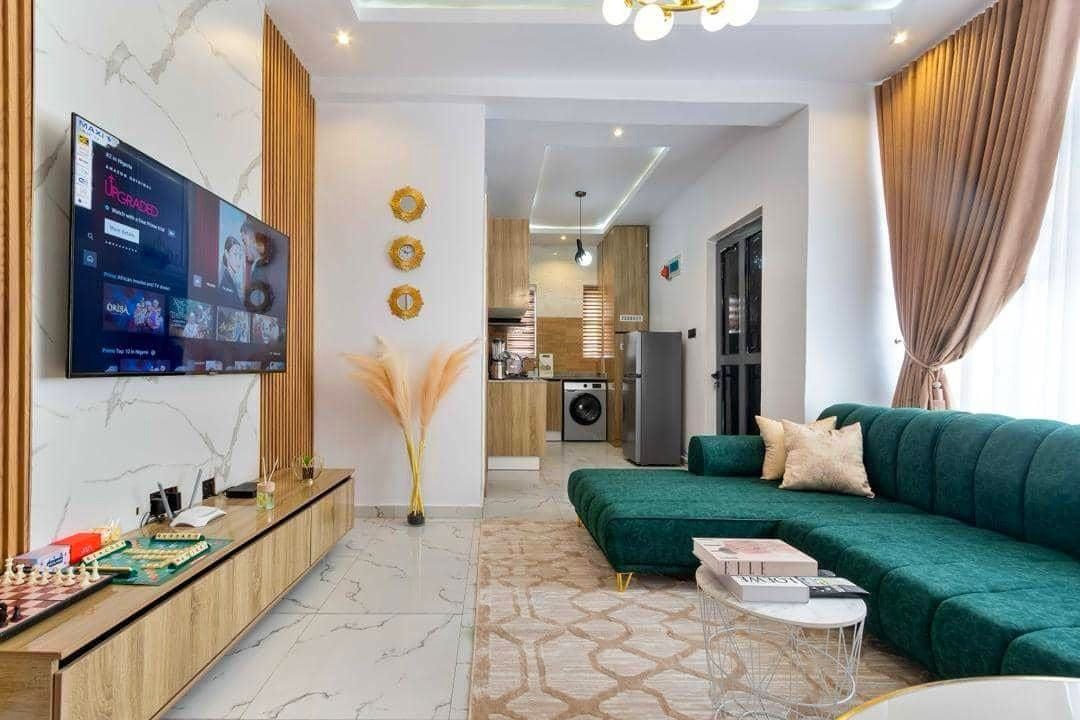 1 Bedroom Shortlet in Yaba