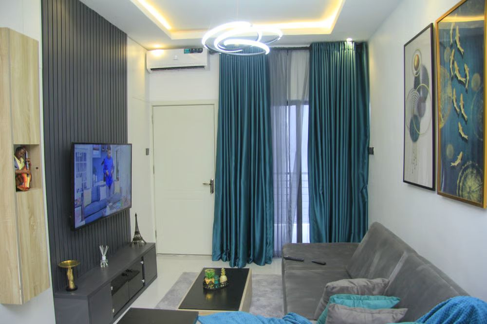 2 Bedroom in Lekki phase 1