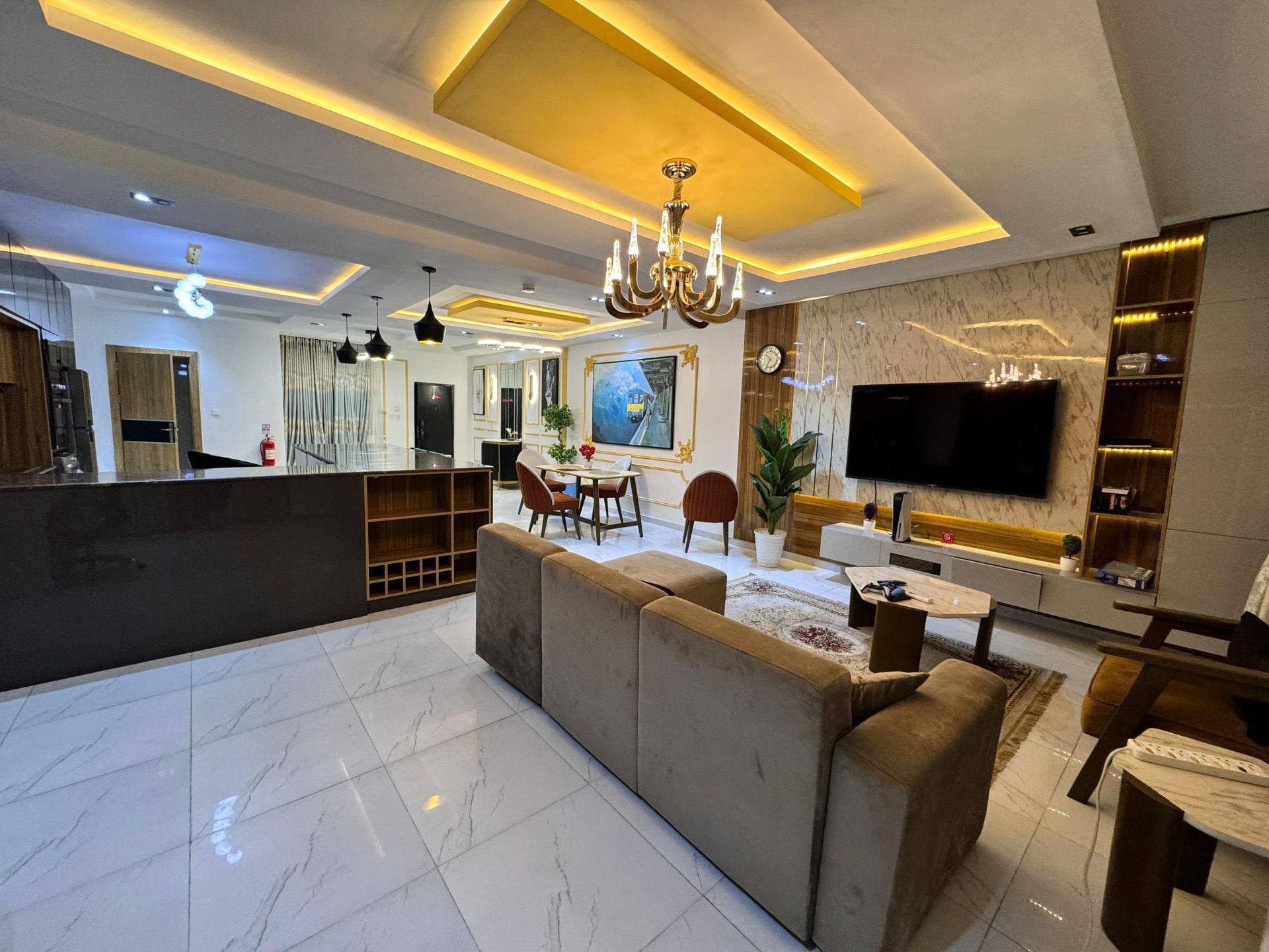 2 Bedroom Shortlet in Lekki Phase 1
