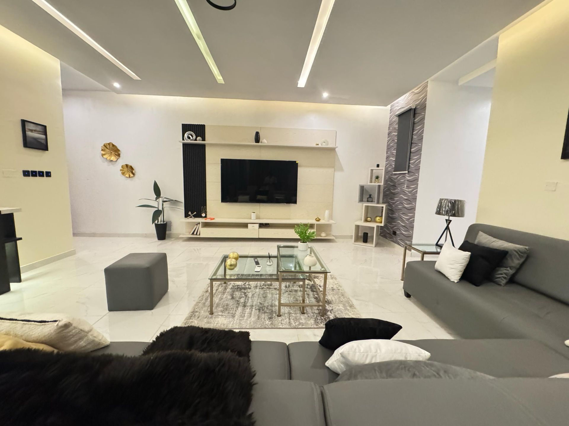 3 Bedroom Shortlets in Lekki Phase 1