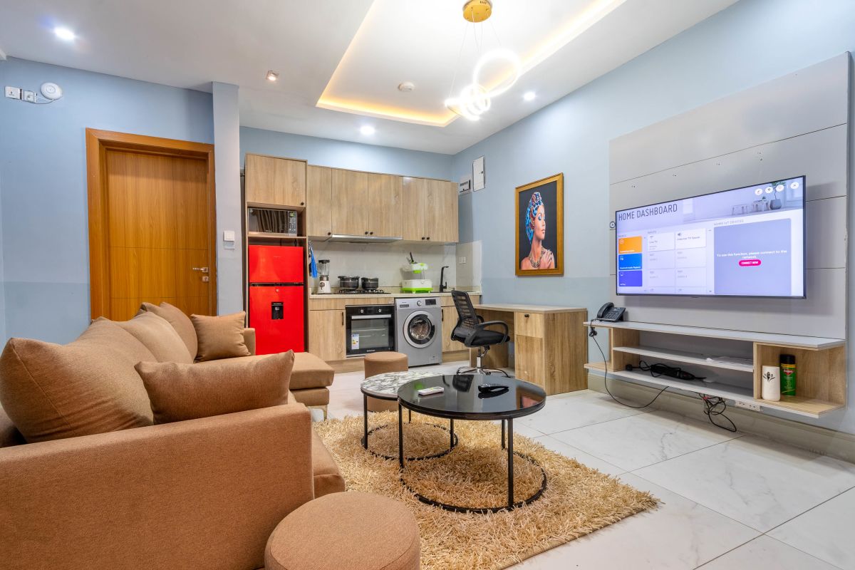 1 Bedroom Shortlet in Ikota