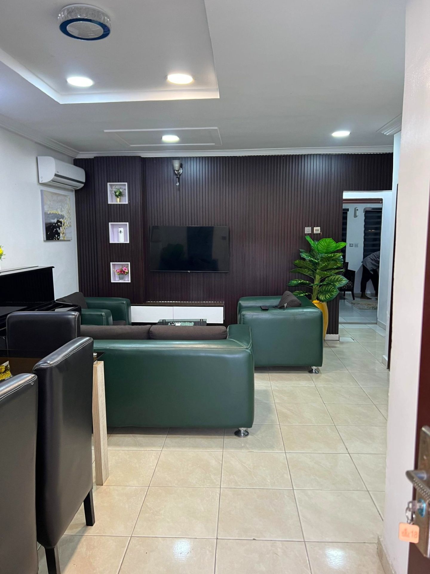 3 Bedroom in Mende Maryland Lagos