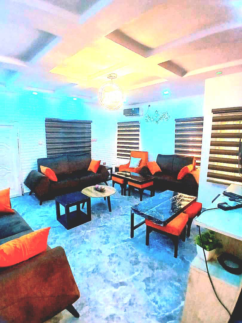 6 bedroom Shortlet in Ikeja