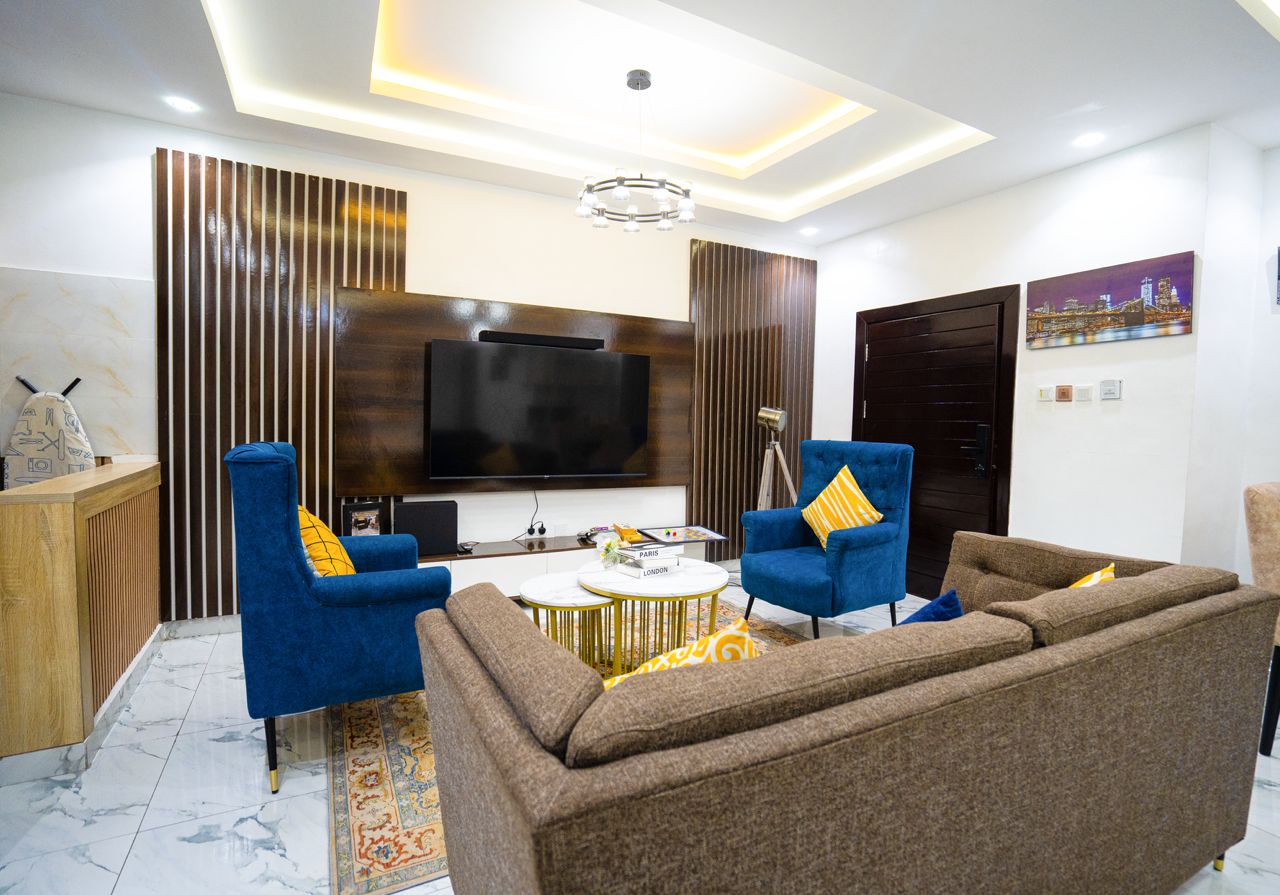 3 Bedroom Shortlet in Surulere