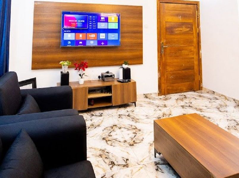 2 Bedroom Shortlet in Yaba