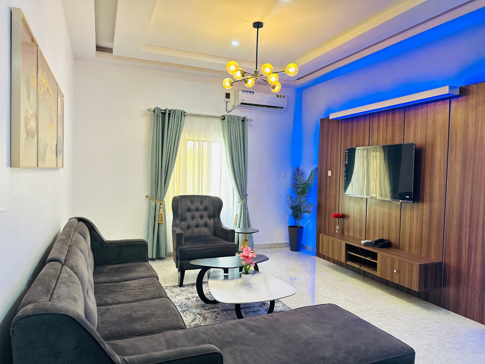 1 Bedroom Shortlet in Lekki Phase 1