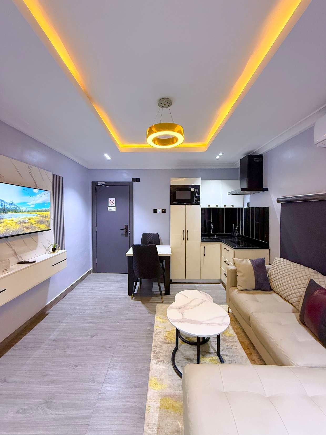 1 Bedroom in Opebi