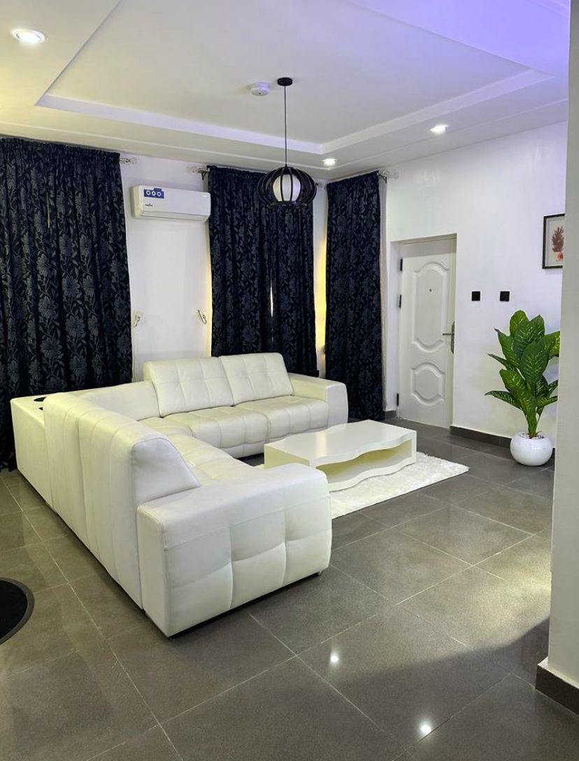2 Bedroom Shortlet in Lifecamp