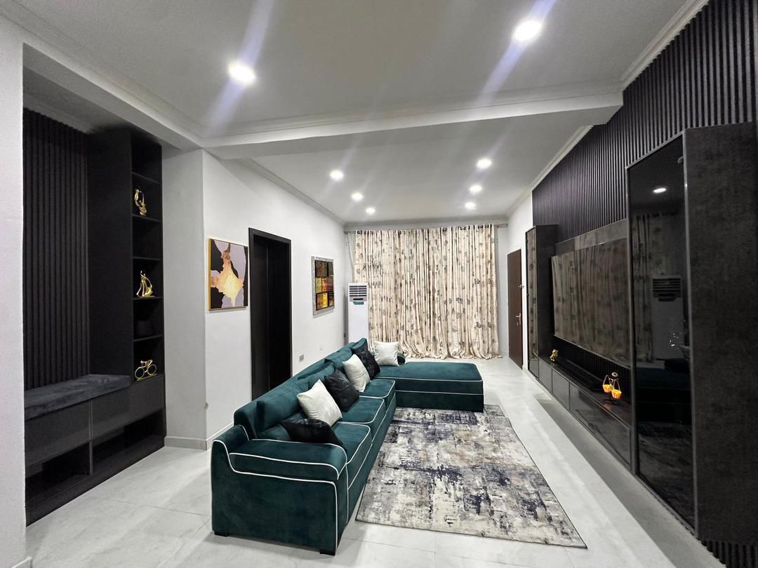 2 Bedroom Shortlet in Lekki