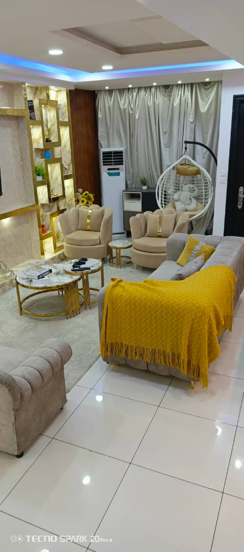 4 Bedroom Shortlet in Oniru, vi