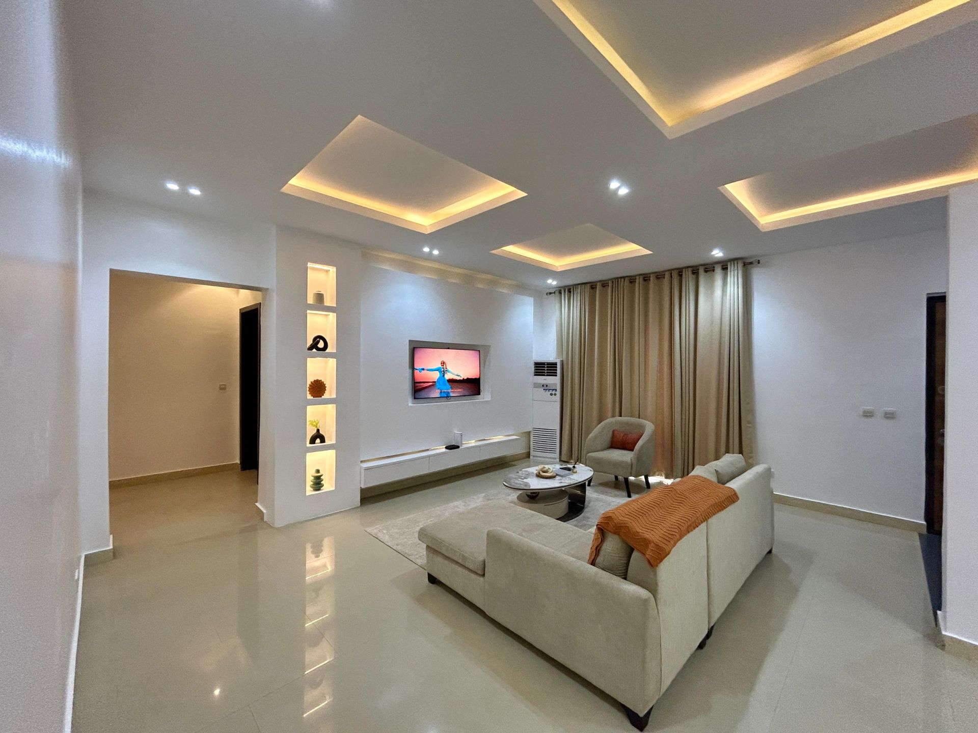 3 Bedroom Shortlet in Ikoyi