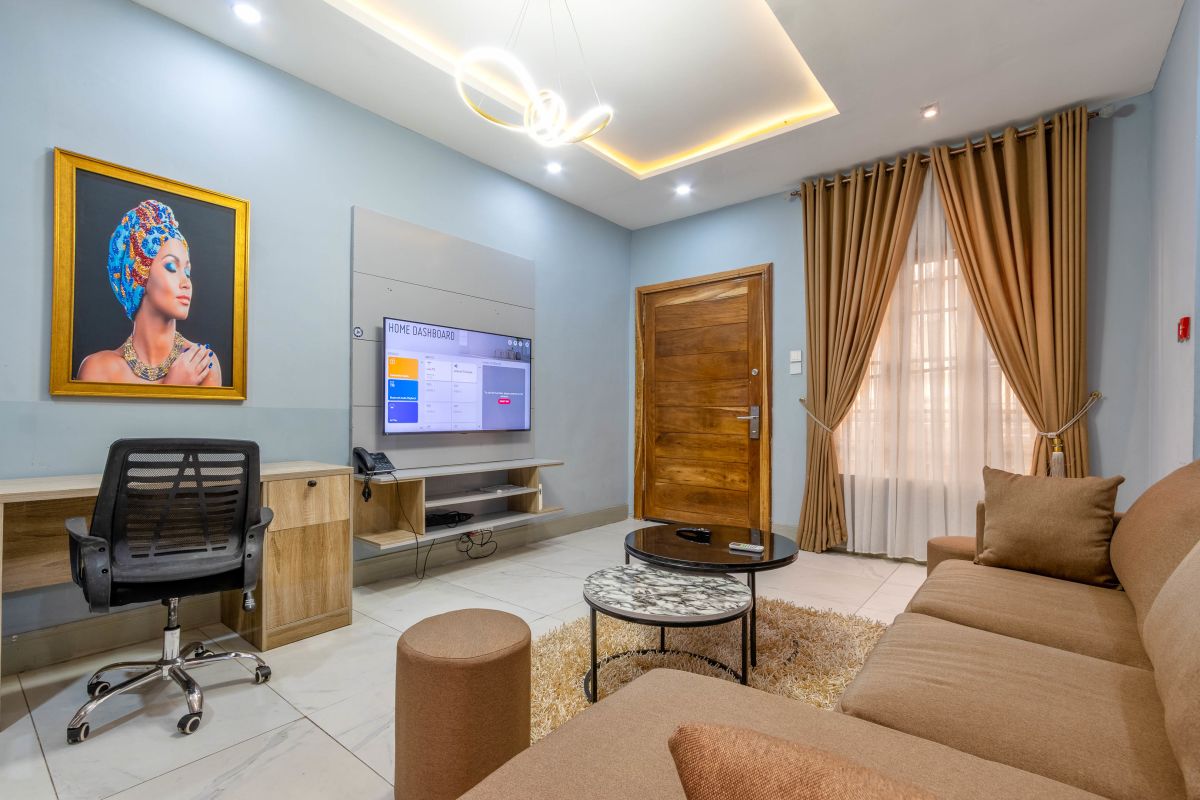 1 Bedroom Shortlet in Ikota