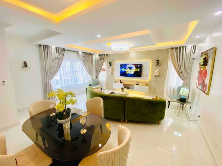 3 Bedroom Shortlet in Lekki