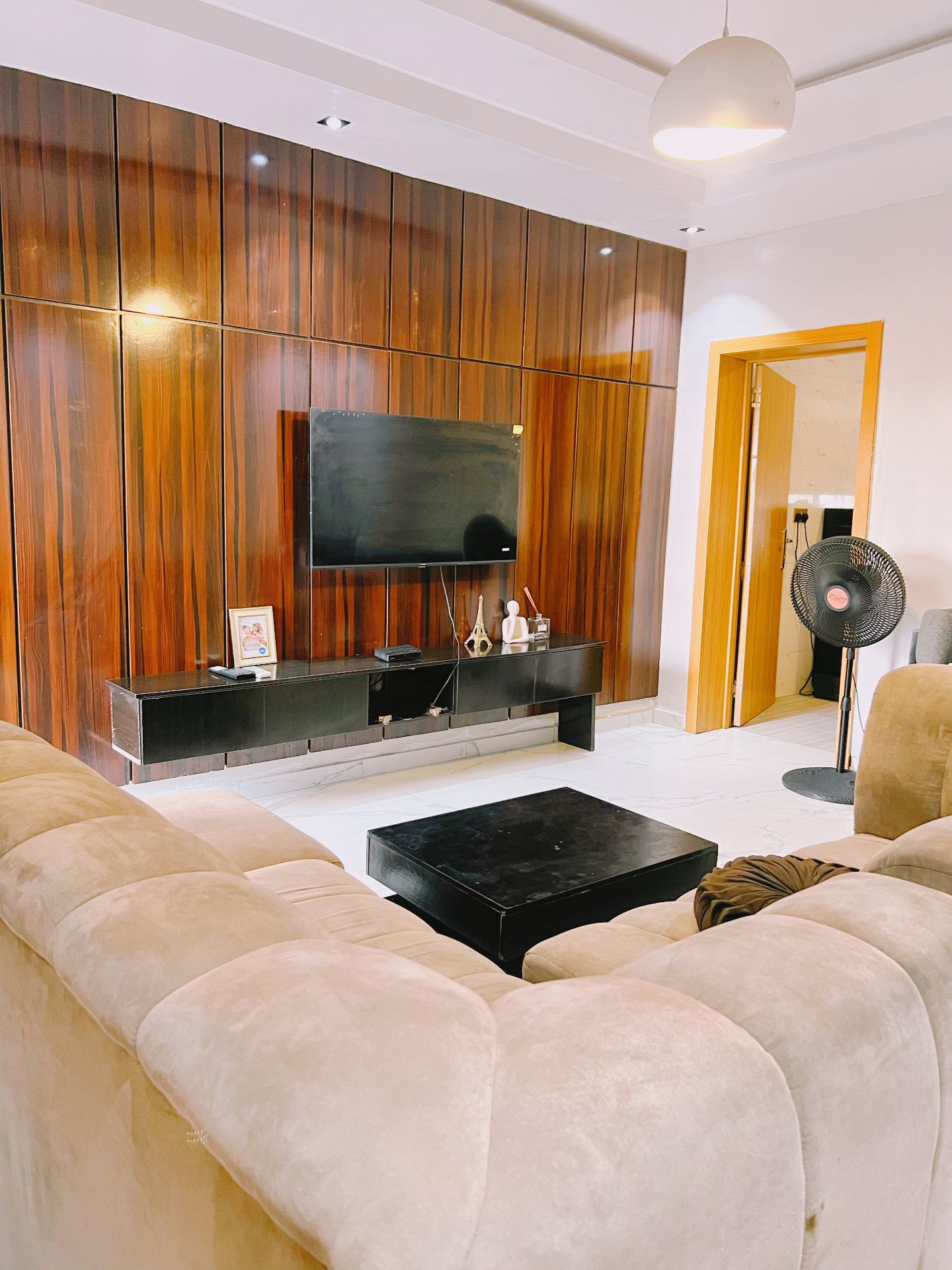 2 Bedroom Shortlet in Ilupeju