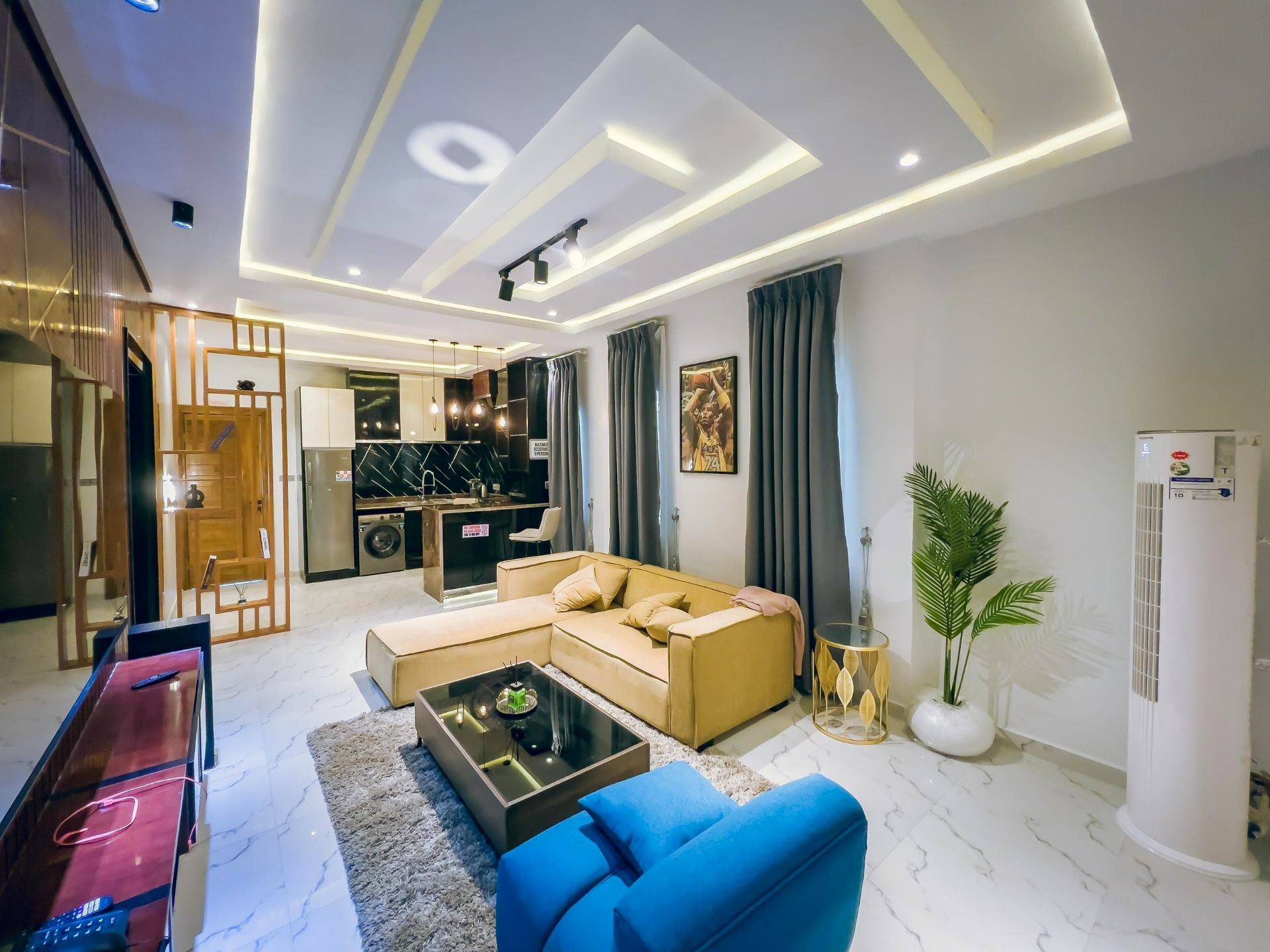 2 Bedroom Shortlet in Airport Road