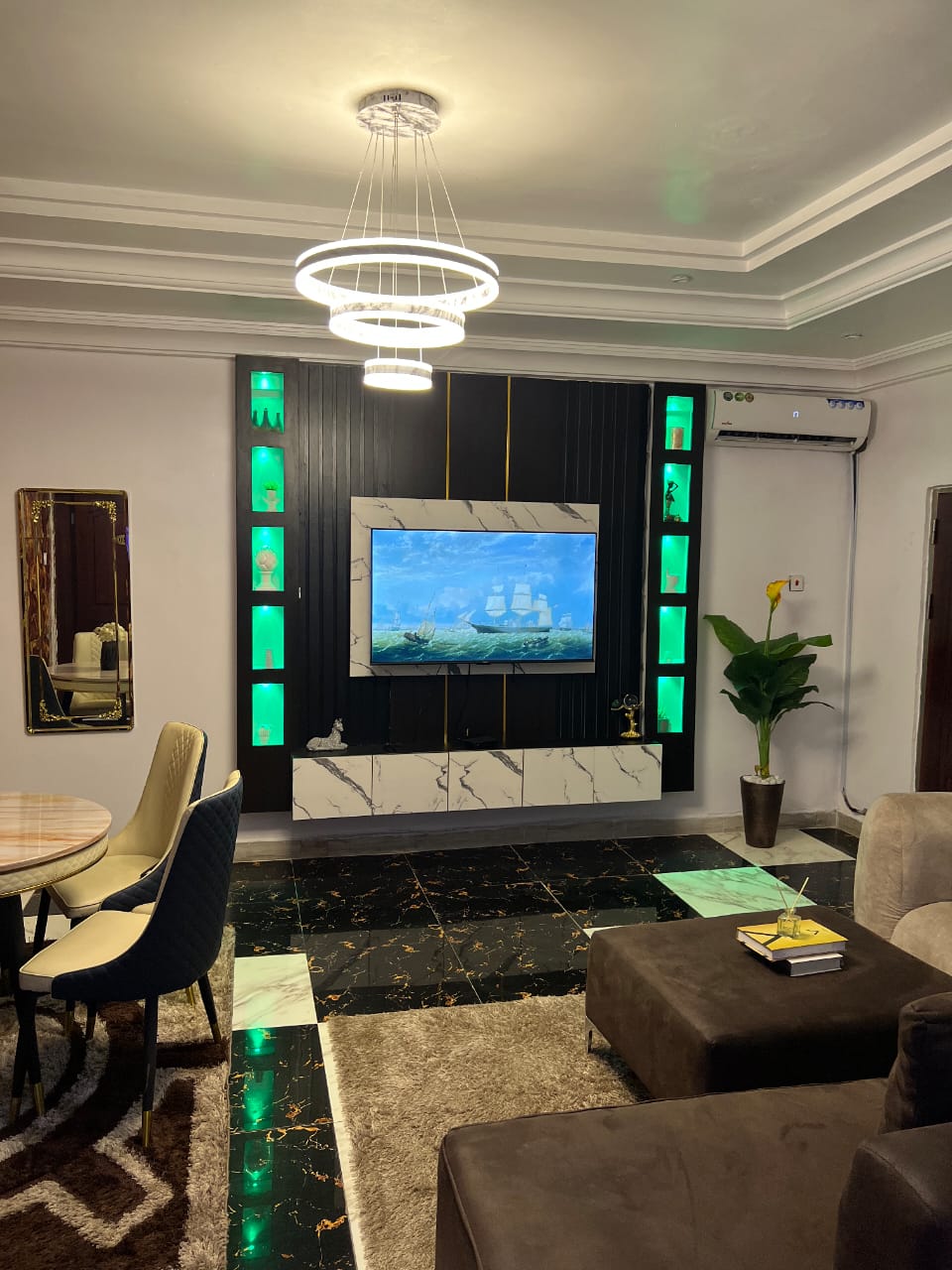4 bedroom in Ikeja