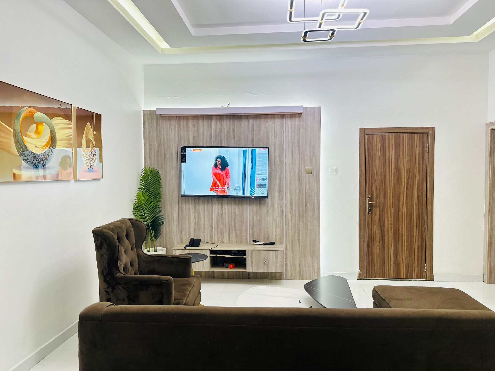 2 Bedroom Shortlet in Lekki Phase 1
