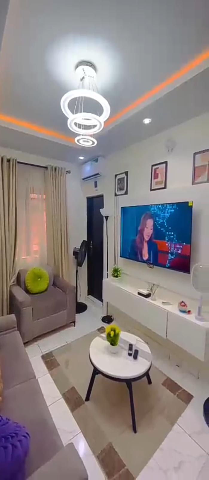 1 Bedroom Shortlet in Yaba