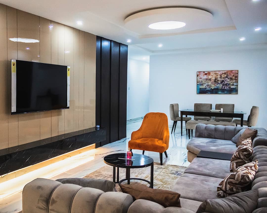2 Bedroom Shortlet in Ikoyi