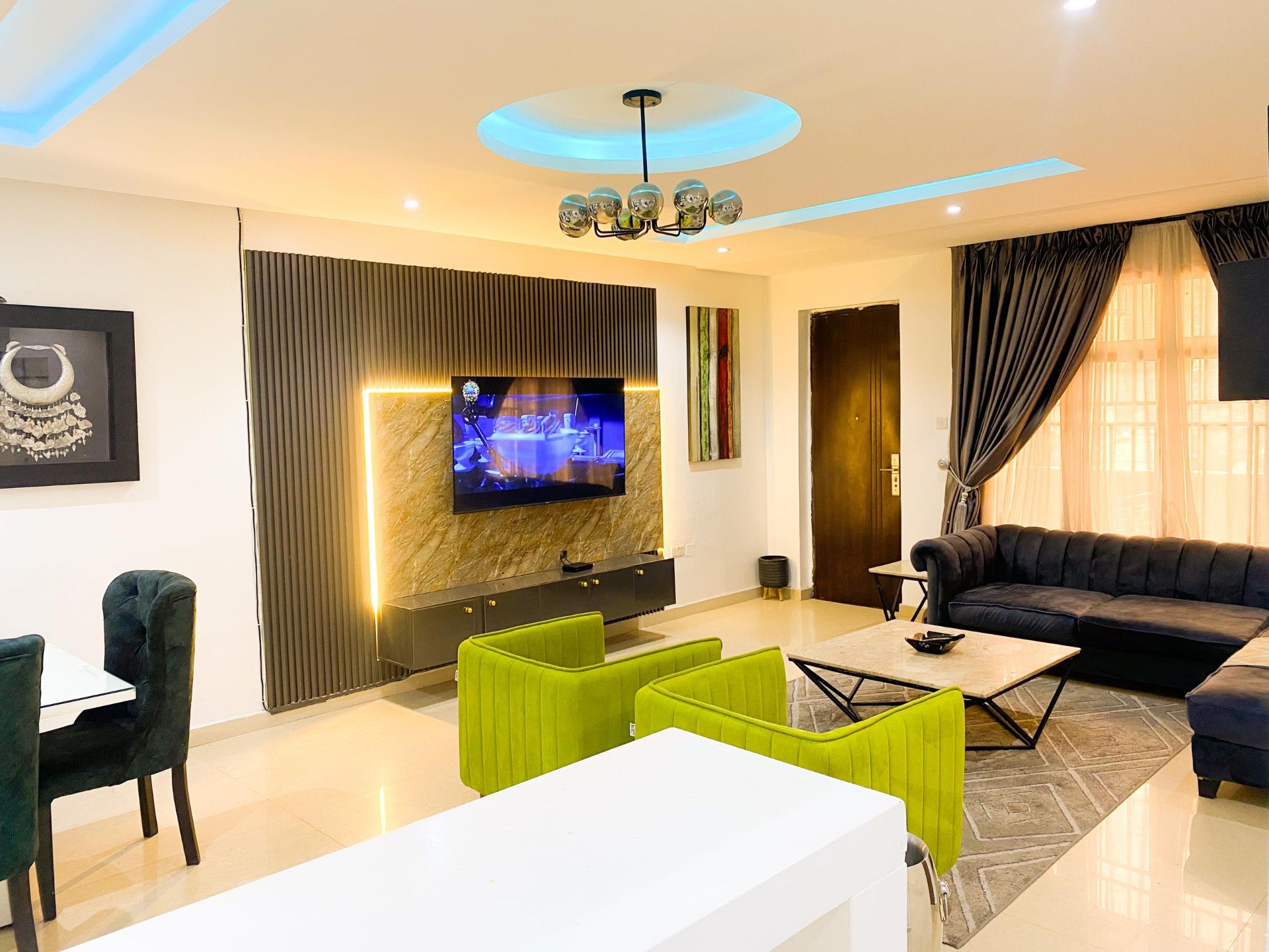 3 Bedroom Shortlet in Lekki Phase 1