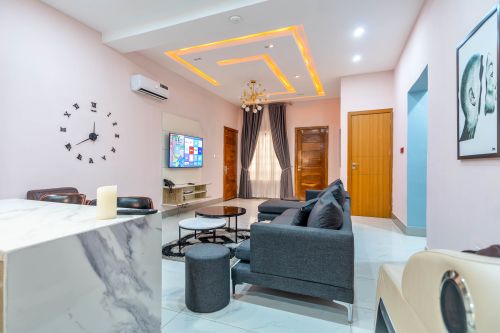2 Bedroom Shortlet in Ikota