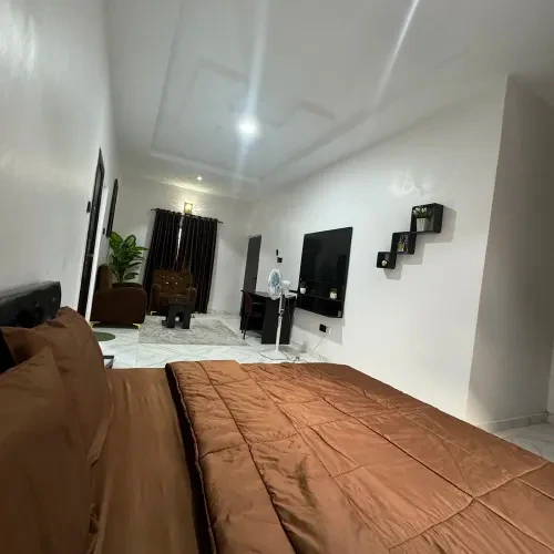 Studio Apartment in Satellite town