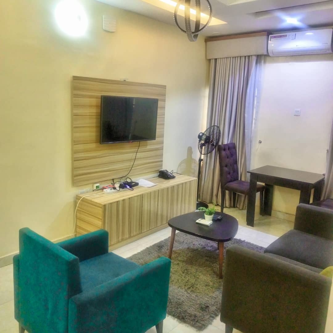 1 Bedroom Shortlet In Surulere