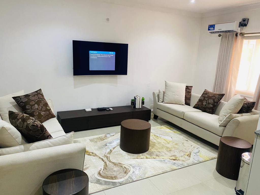 2 Bedroom Shortlet in Ikoyi