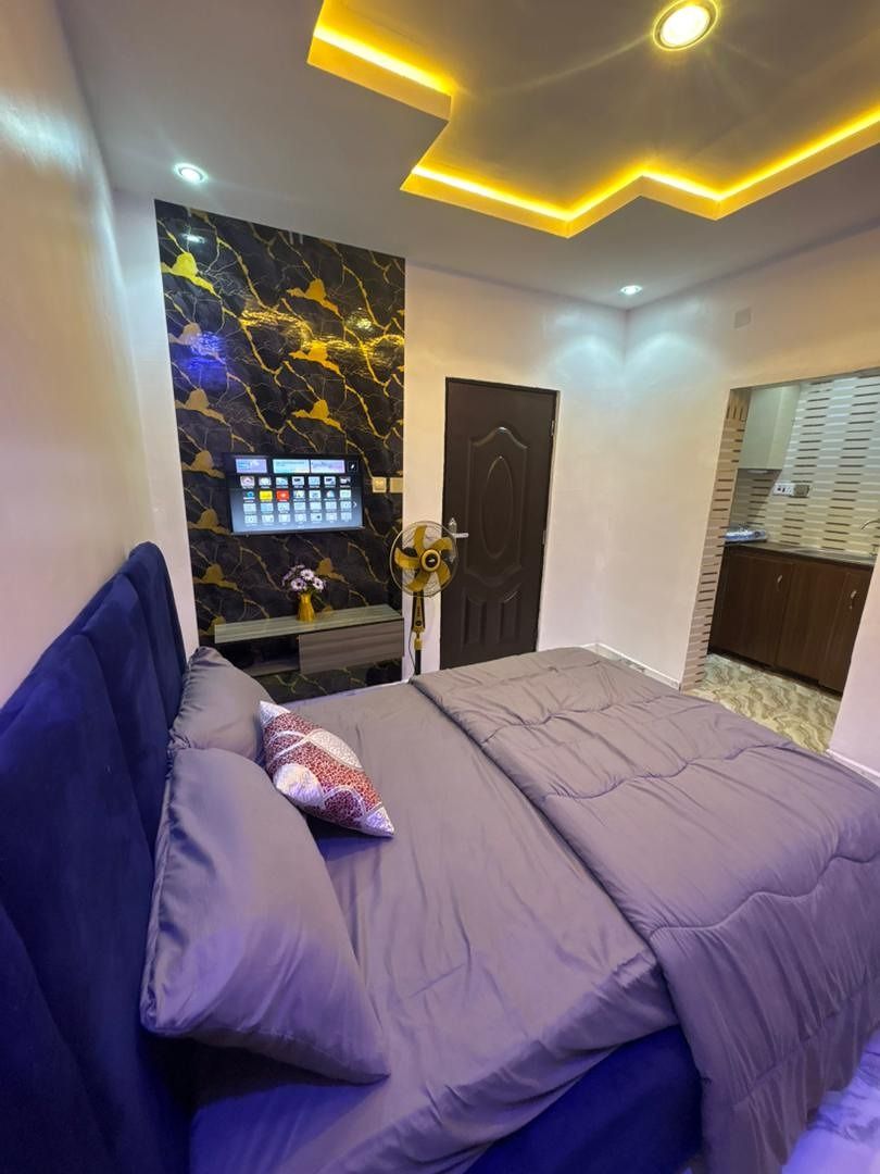 Studio shortlet in Yaba